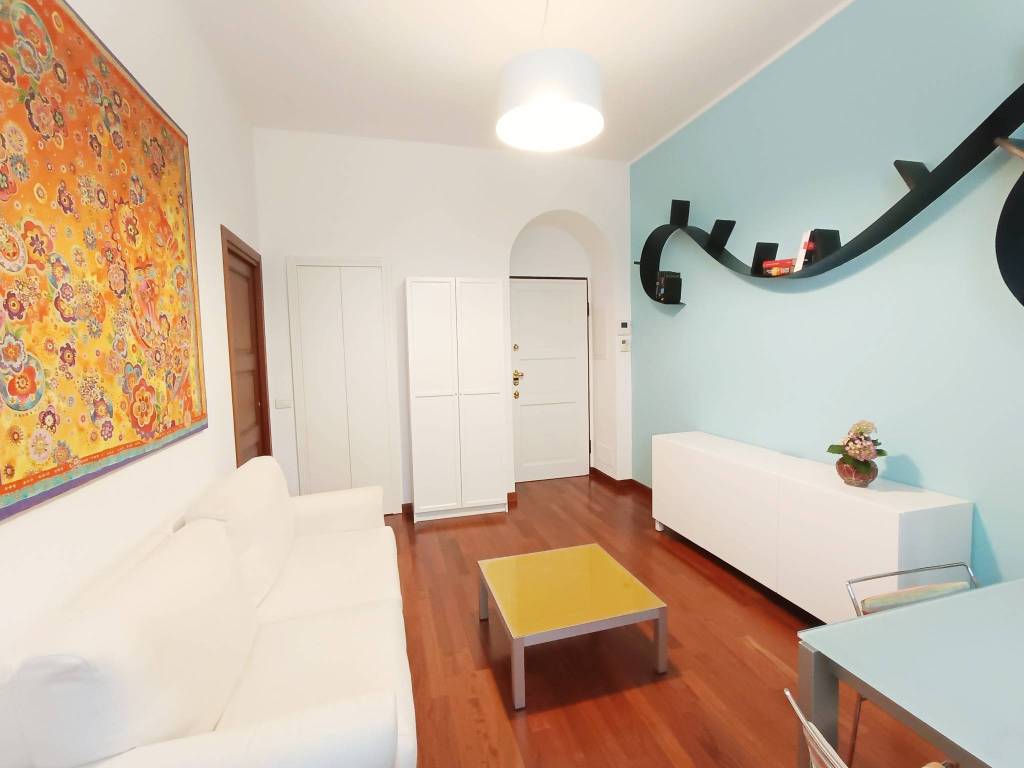 Appartamento a Como in Via San Martino, 4 - Foto 2