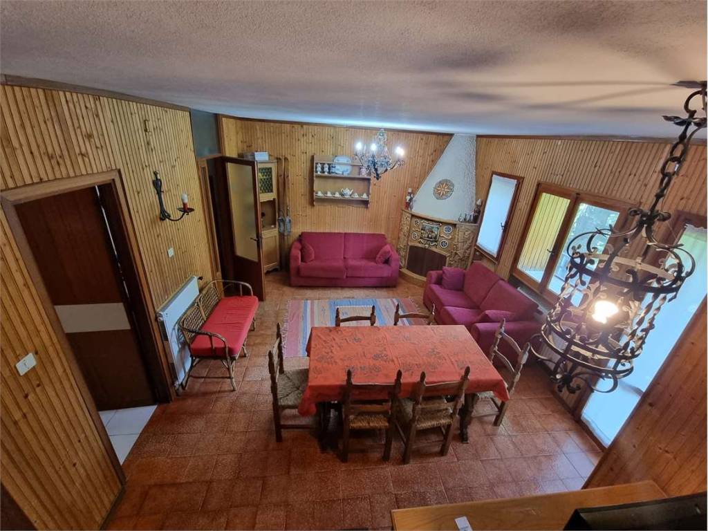 Appartamento a Ventasso in CERRETO LAGHI VIA BELFIORE , 21 - Foto 5