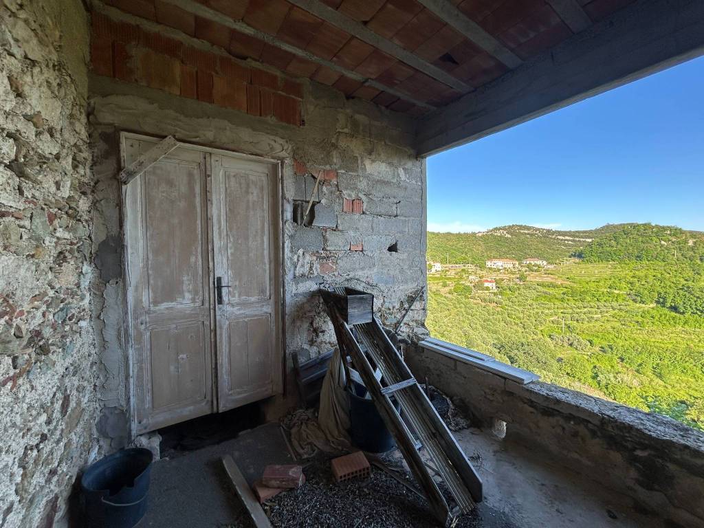 Appartamento a Finale ligure in Via per Feglino - Foto 3