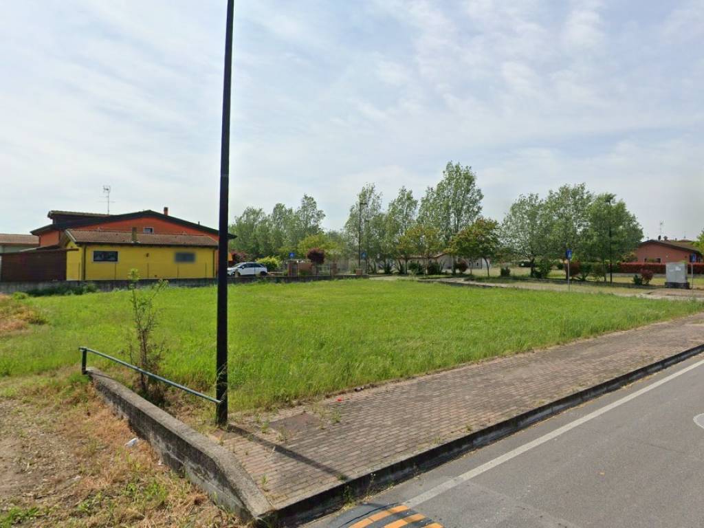 Terreno a Erbè in Via Braida S.N.C. - Foto 2
