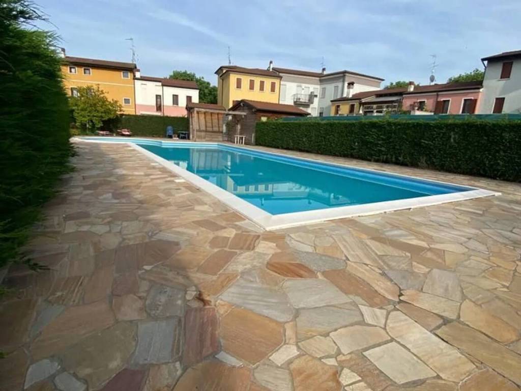 Appartamento a Erbè in Via Braida S.N.C. - Foto 2