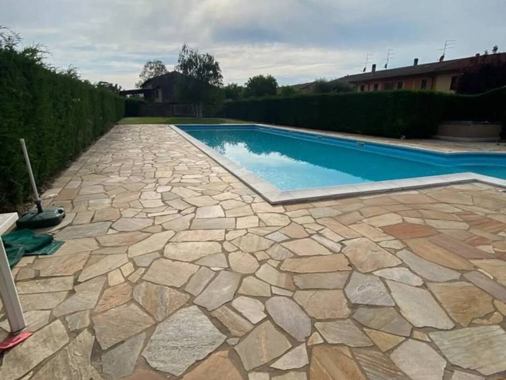 Appartamento a Erbè in Via Braida S.N.C. - Foto 3