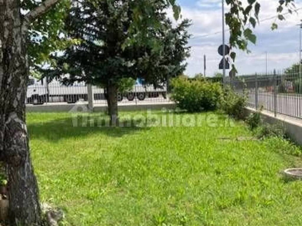 Villa a Vigasio in Via Trevenzuolo S.N.C. - Foto 3