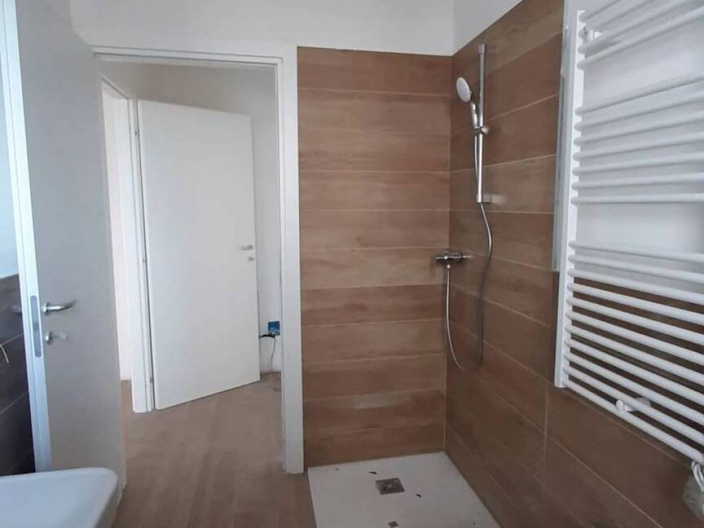 Appartamento a Isola della scala in Via Verona, 21 - Foto 2