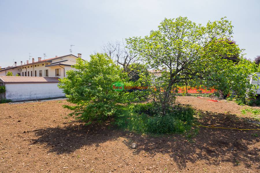 Terreno a Maniago in Via Dalmazia, 43 - Foto 5