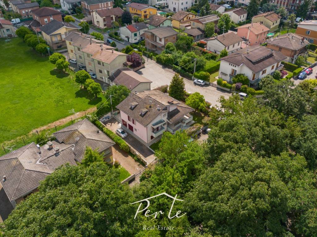 Villa a Reggiolo in viale goffredo mameli 12 - Foto 4