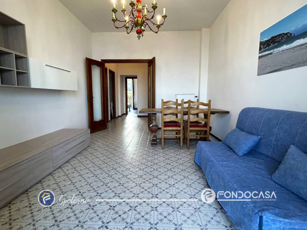 Appartamento a Spotorno in Piazza del Mulino a Vento - Foto 4