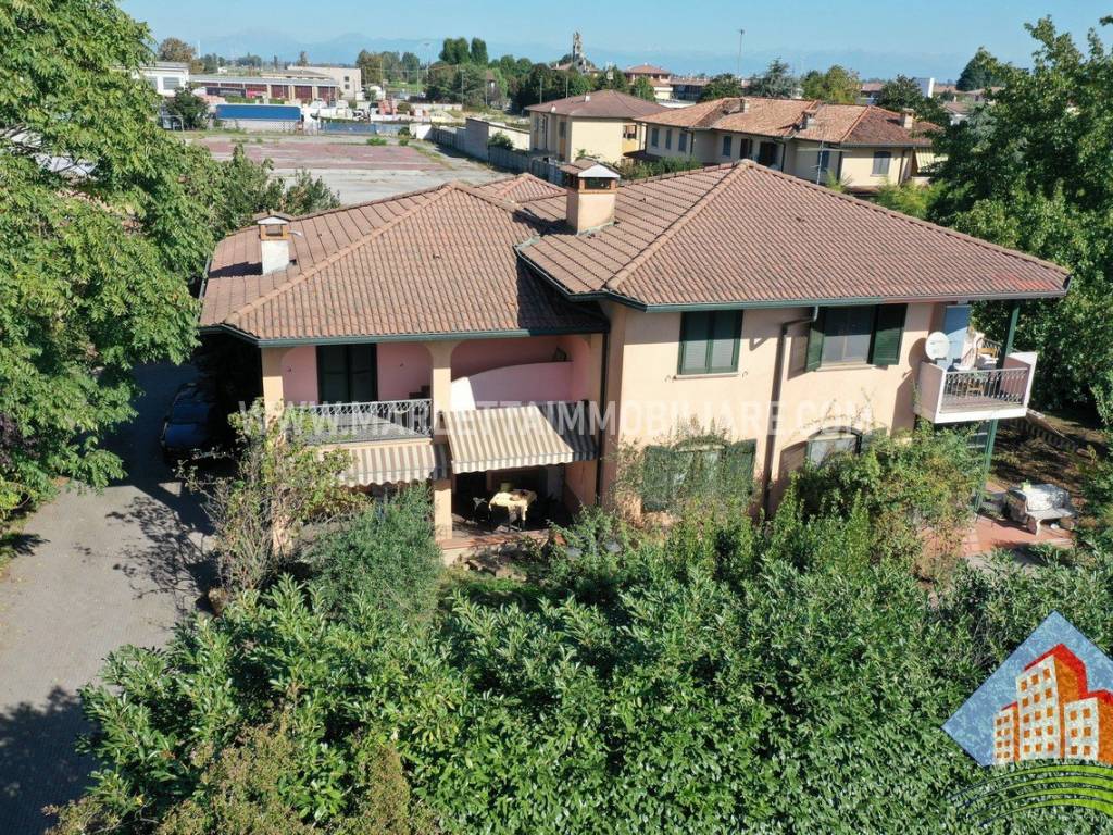 Villa a Pandino - Foto 2