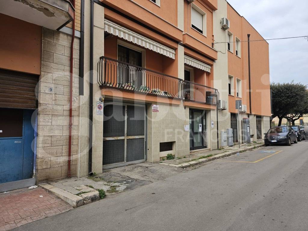 Box / garage a San severo in Via Galvani - Foto 2