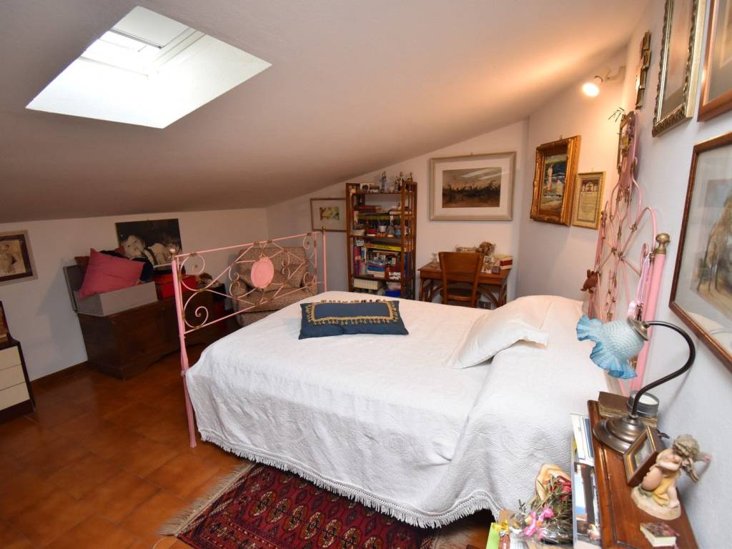 Casa indipendente a Pietrasanta in Via Giuseppe Mazzini - Foto 2
