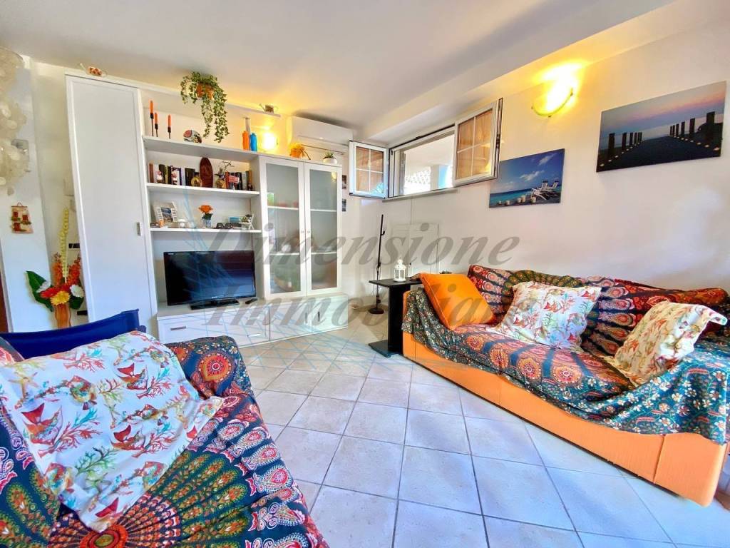 Appartamento a Cecina in Via Adige - Foto 2