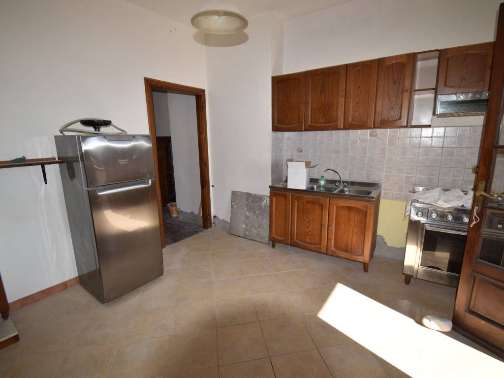 Appartamento a Pietrasanta in Via del Rio - Foto 5