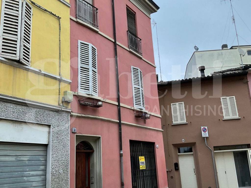 Casa indipendente a Faenza in VIA SAN GIOVANNI BOSCO - Foto 3