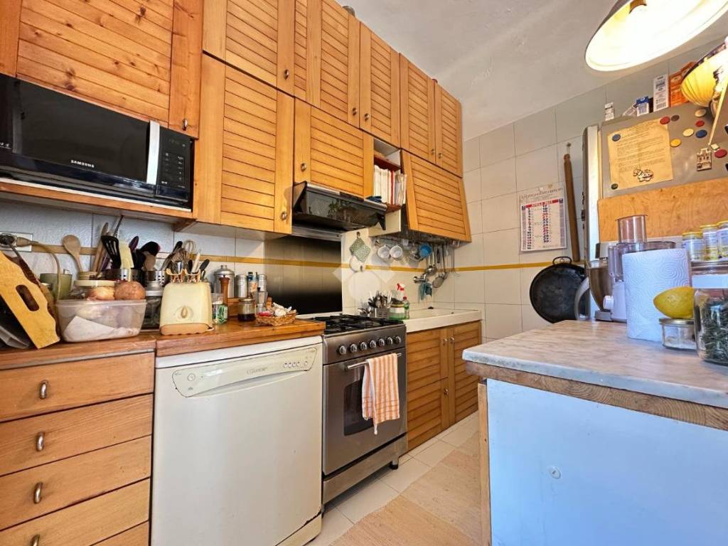 Casa indipendente a La spezia in Via Valdellora, 111 - Foto 2