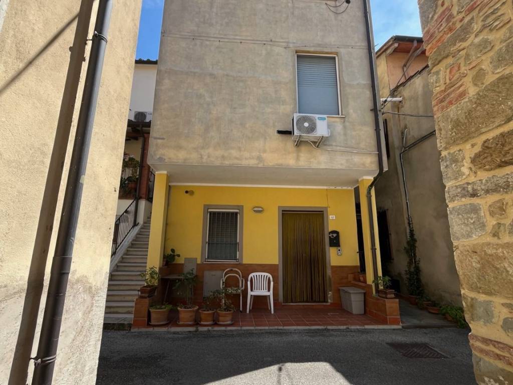 Casa indipendente a Cortona in Via Giuseppe Garibaldi - Foto 5