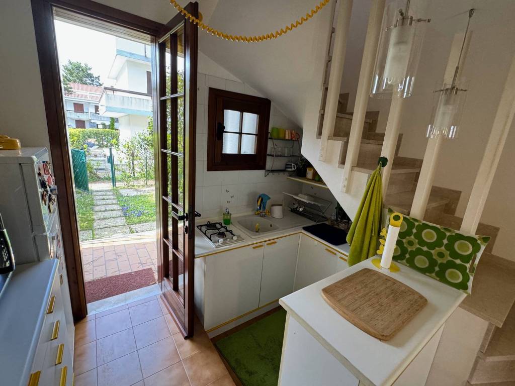 Appartamento a Lignano sabbiadoro in Viale dei Fiori - Foto 4