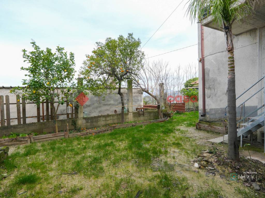 Casa indipendente a Albanella in Via del Poggio - Foto 2