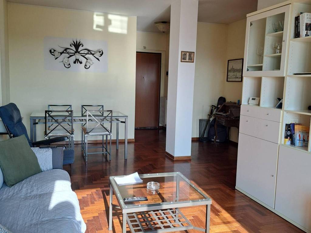 Appartamento a Parma in Via Segni - Foto 2