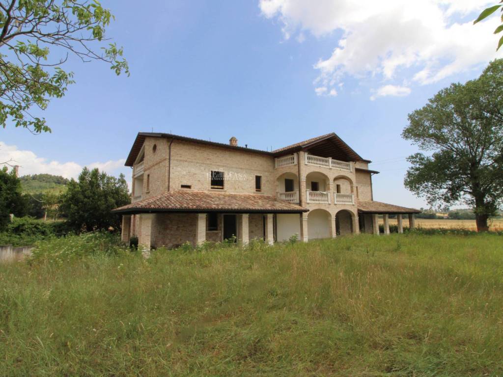 Rustico / casale a Folignano in via piane di morro - Foto 4