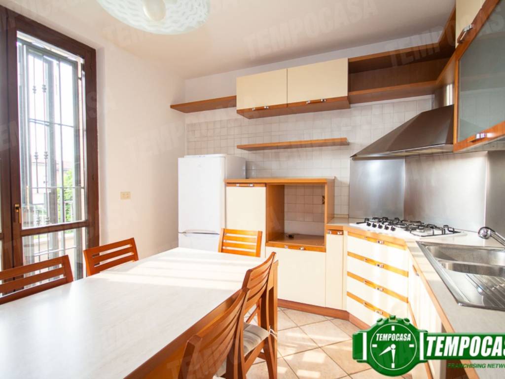 Appartamento a Agrate brianza in Via sant'anna - Foto 3