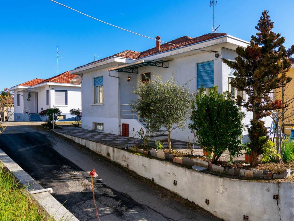 Villetta a schiera a Lessona in Via 4 Novembre, 29 - Foto 4