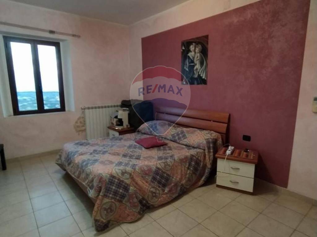 Casa indipendente a Minturno in VIA SINICATA, 27 - Foto 3