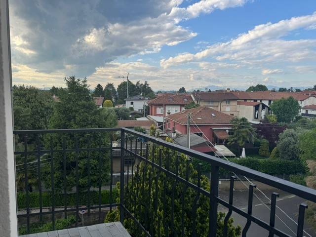 Appartamento a Lurago marinone in Via Alessandro Volta, 2 - Foto 2