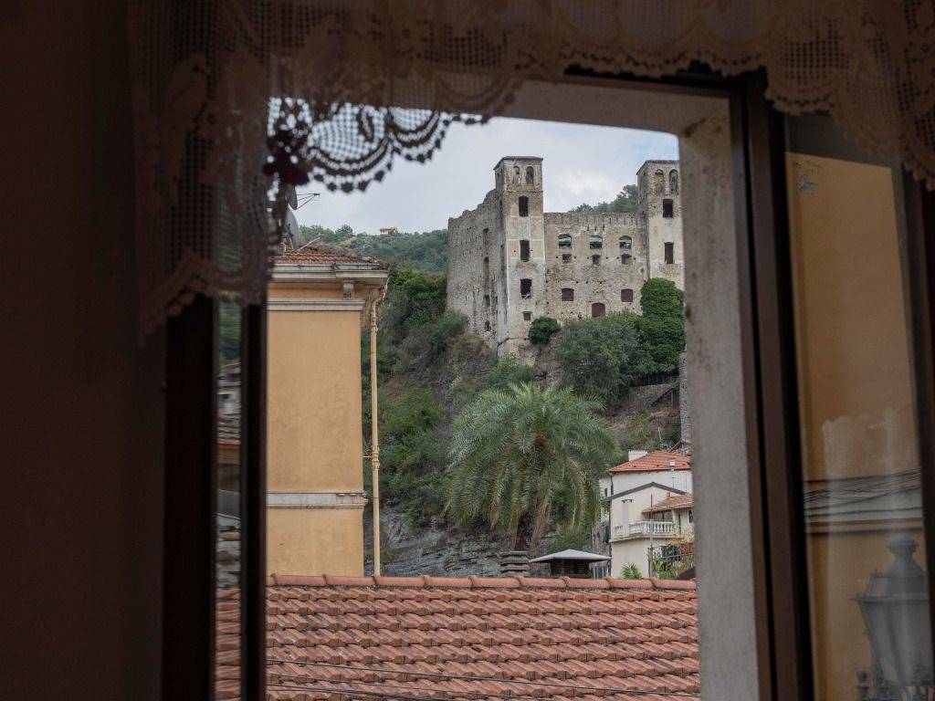 Villa a Dolceacqua in Via Barberis Colomba - Foto 3