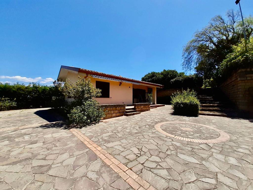 Villa a Catanzaro in Via Solferino - Foto 4