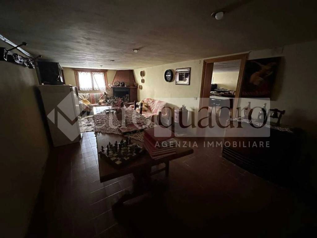 Villa a Serravalle a po in Via Corte Cantoni, 15 - Foto 4