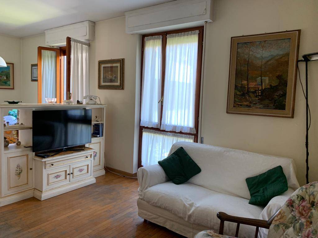 Appartamento a Seravezza in Via Mancini - Foto 2