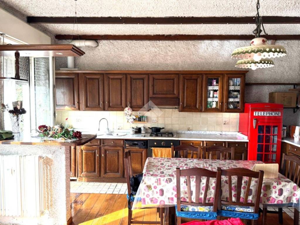 Appartamento a Merate in Viale Giuseppe Verdi, 97 - Foto 2