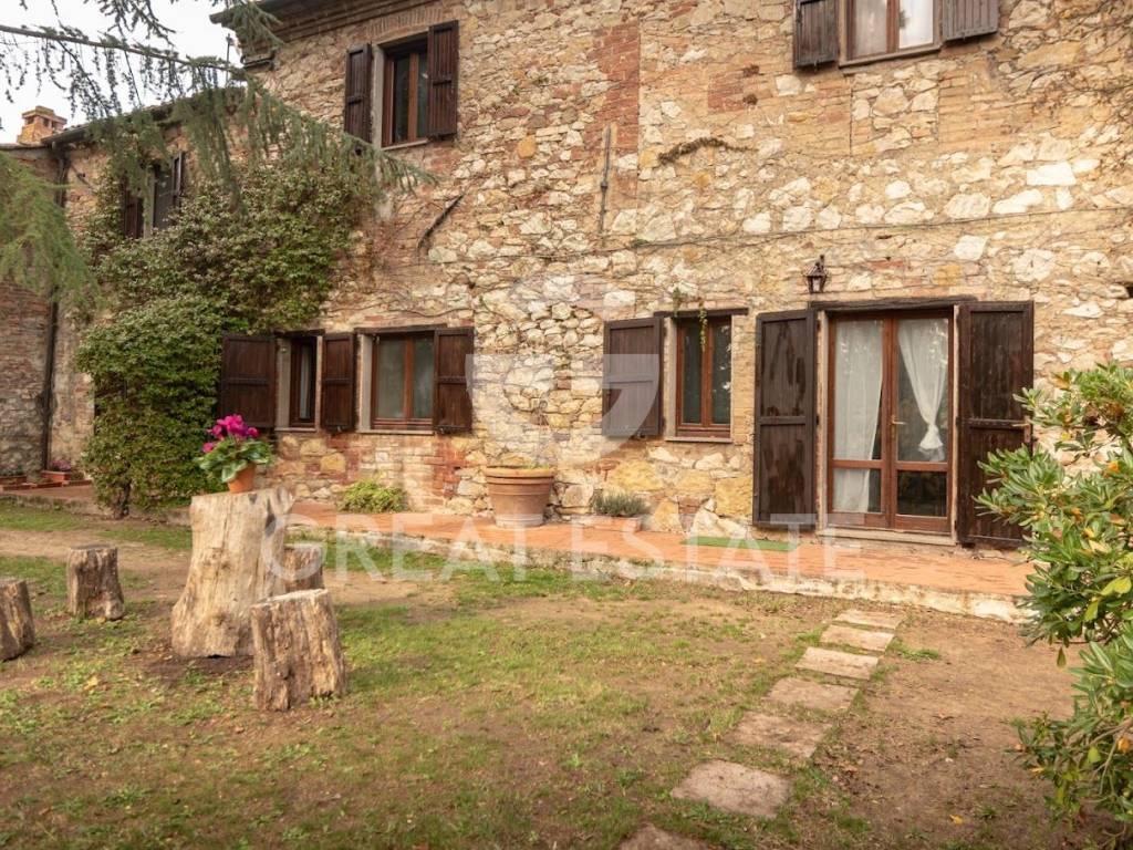 Rustico / casale a Cortona in C.s. pietraia - Foto 3