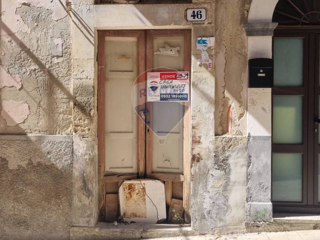 Casa indipendente a Ragusa in via Rimmaudo, 46 - Foto 2