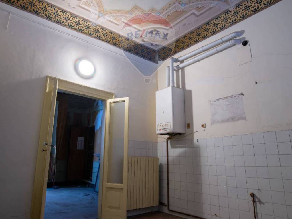 Casa indipendente a Jesi in Piazza della Repubblica, 6 - Foto 3