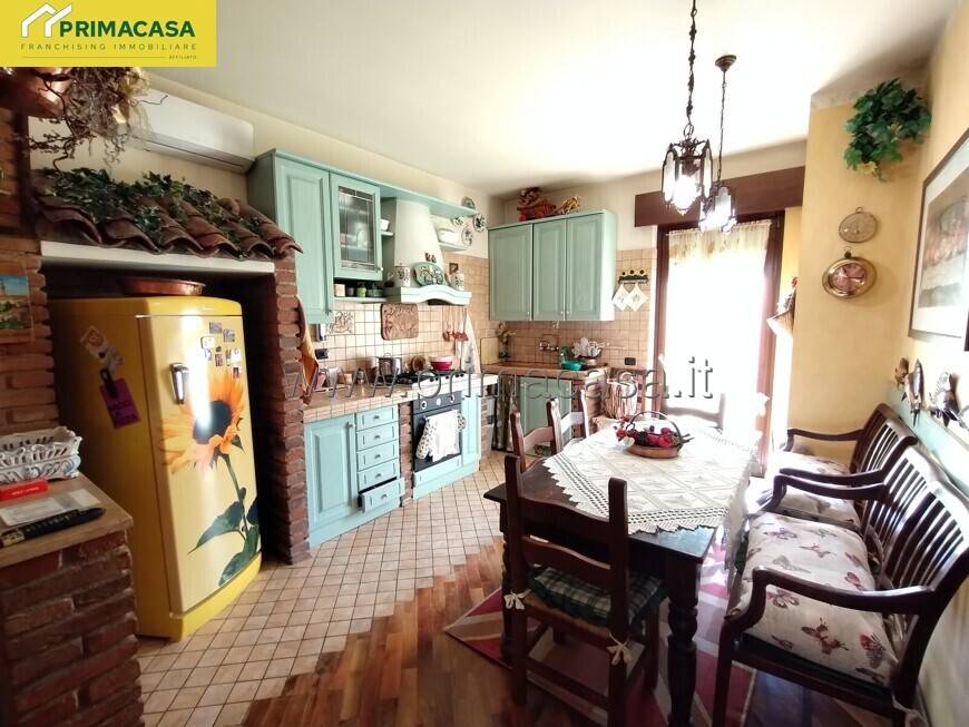 Casa indipendente a Povegliano veronese in via Piave, 86 - Foto 5