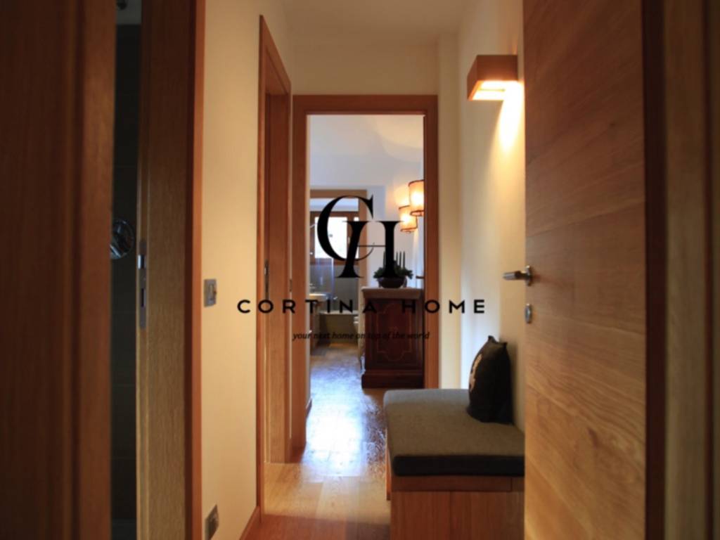 Appartamento a Cortina d'ampezzo in Via Rinaldo Menardi, 37 - Foto 5