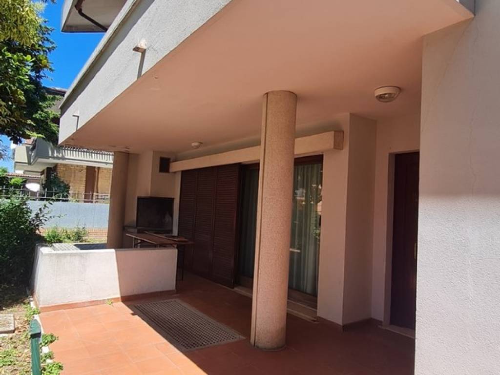 Villa a Misano adriatico in Via Michelangelo - Foto 5