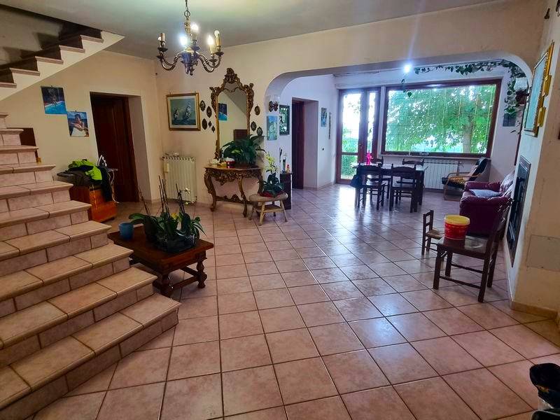 Villa a Anagni in Via Vecchia Anagni Acuto - Foto 2