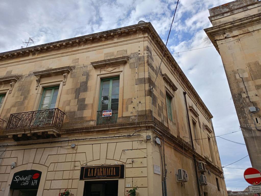 Villa a Maglie in Via Roma, 19 - Foto 2