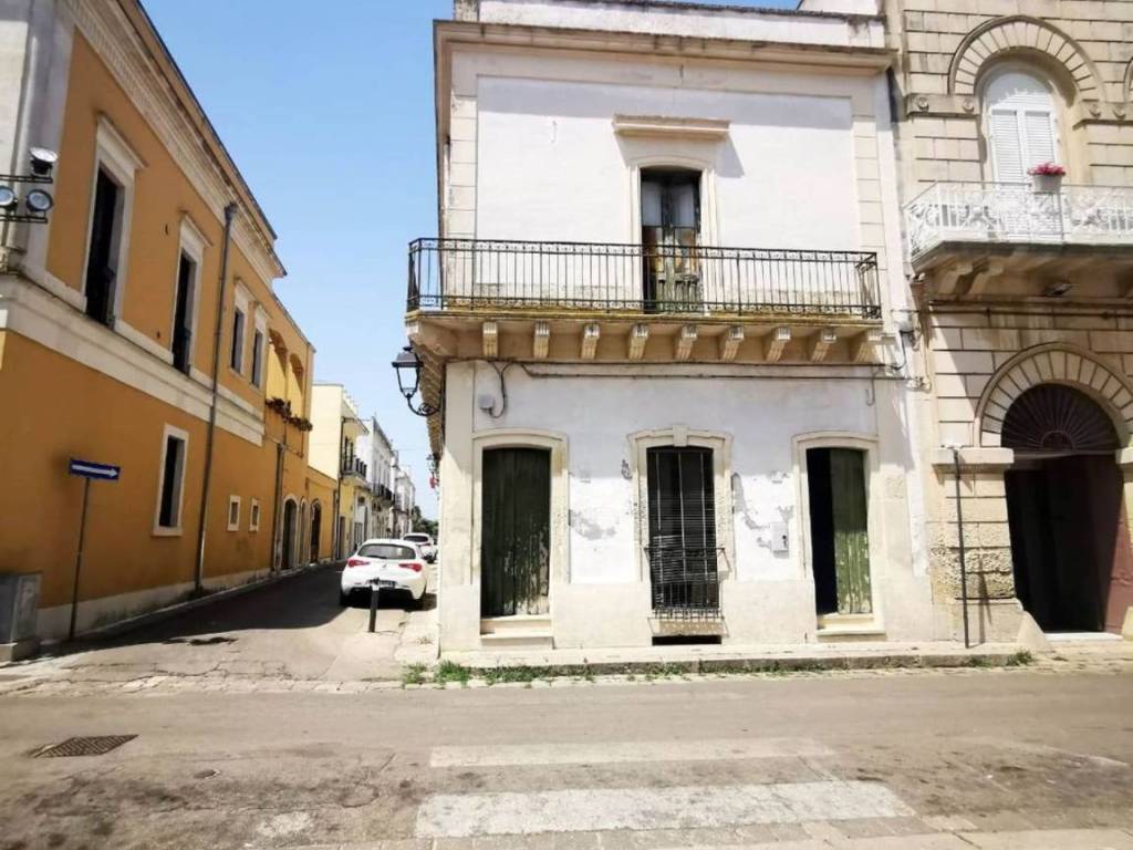 Villa a Cutrofiano in Via Mario Alberto s.n.c - Foto 4
