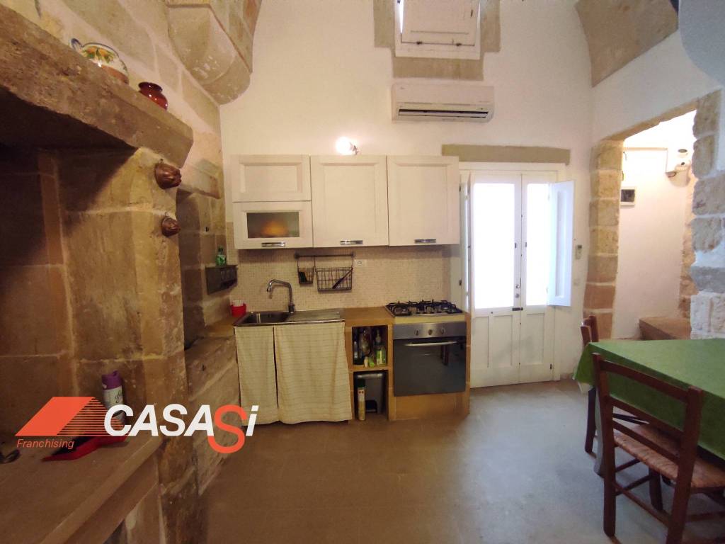 Casa indipendente a Palmariggi in Via piave s.n.c - Foto 2