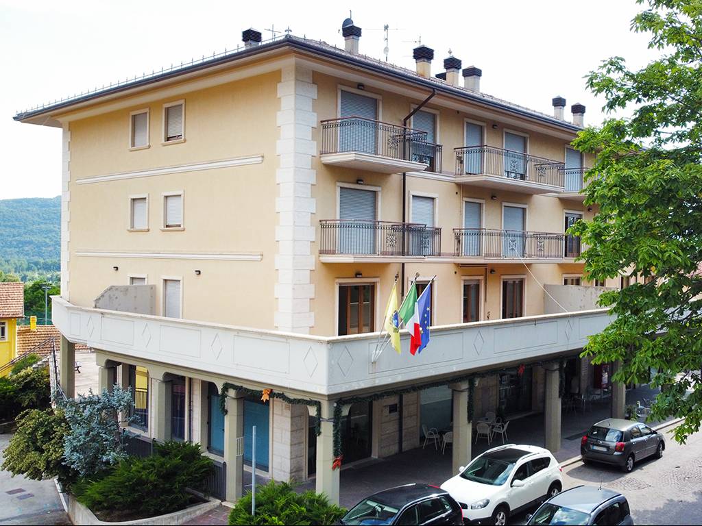 Appartamento a Pizzoli in Piazza del Municipio - Foto 2