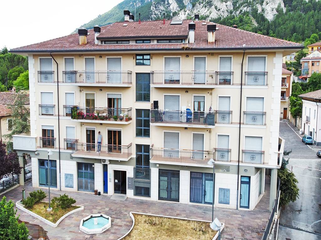 Appartamento a Pizzoli in Piazza del Municipio - Foto 3