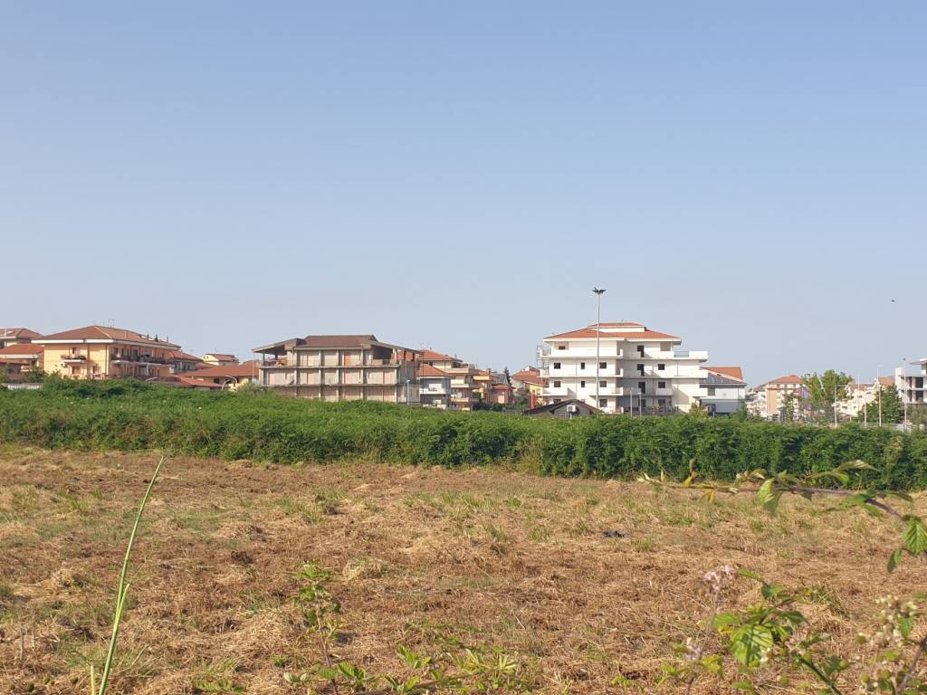 Terreno a Vibo valentia in Strada Statale Tirrena Inferiore - Foto 3