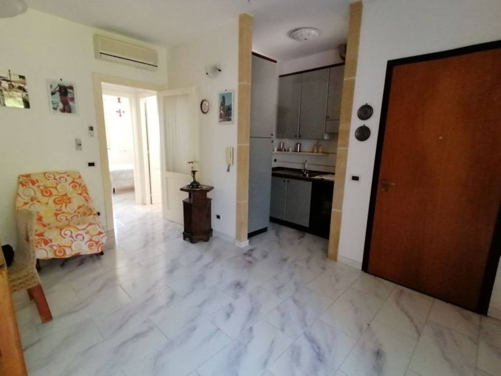 Appartamento a Santa cesarea terme in Via Leonardo da Vinci s.n.c - Foto 4