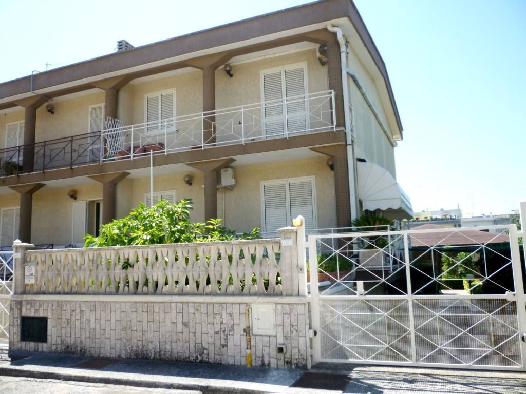 Villa a Maglie in Via A. De Fabrizio, 9 - Foto 3