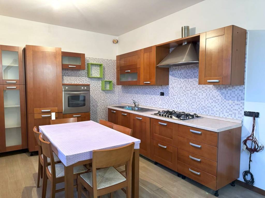 Appartamento a Monteforte d'alpone in Via Dante Alighieri, 1 - Foto 2
