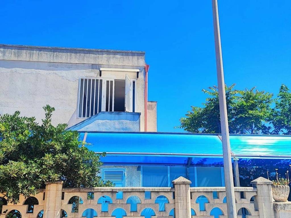Villa a Carovigno in Via Socrate - Foto 3