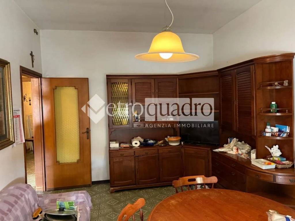 Villa a Ostiglia in Strada Abetone Brennero Est, 67 - Foto 3